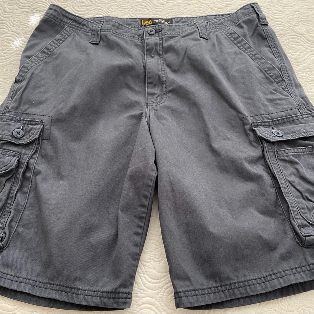LEE Cargo Shorts Men’s Size 38